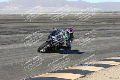 media/Jan-16-2026-CVMA Friday Practice (Fri) [[6f2bf47531]]/5-Racer 4-Trackday1/Session 2 (Bowl)/